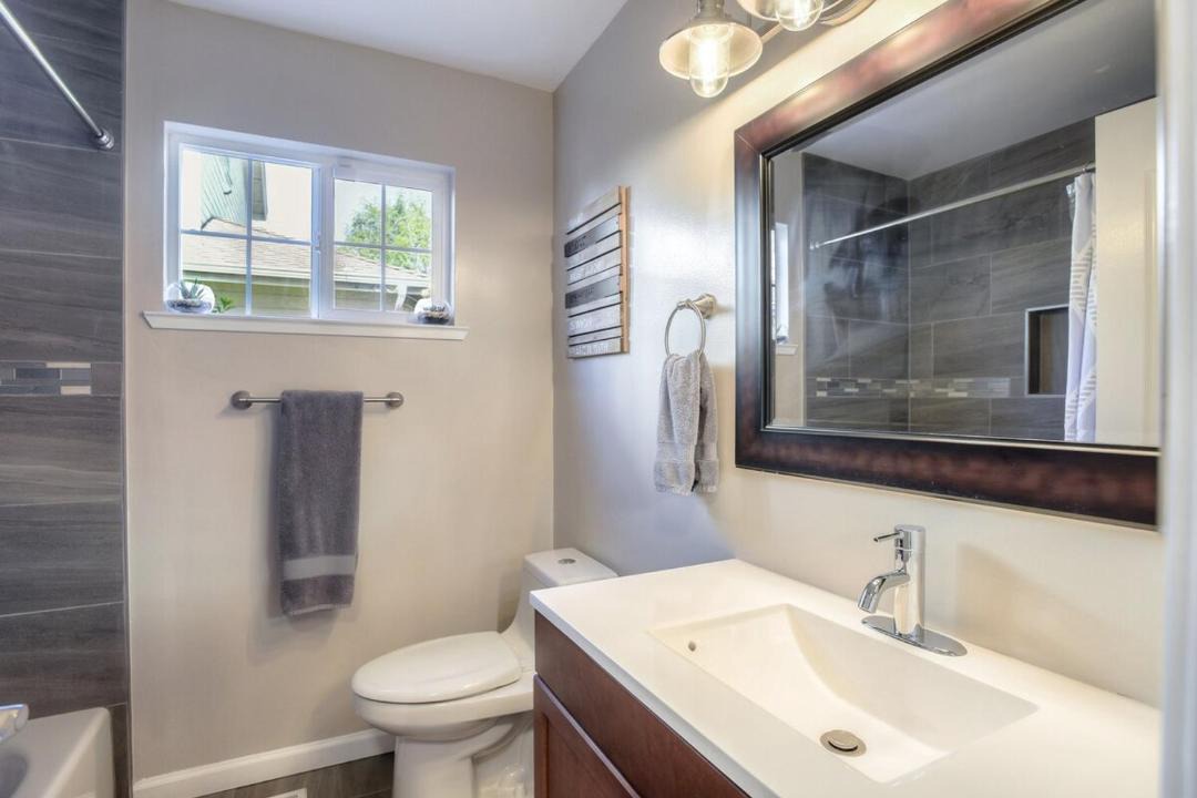 Photo of Bathroom in El Granada