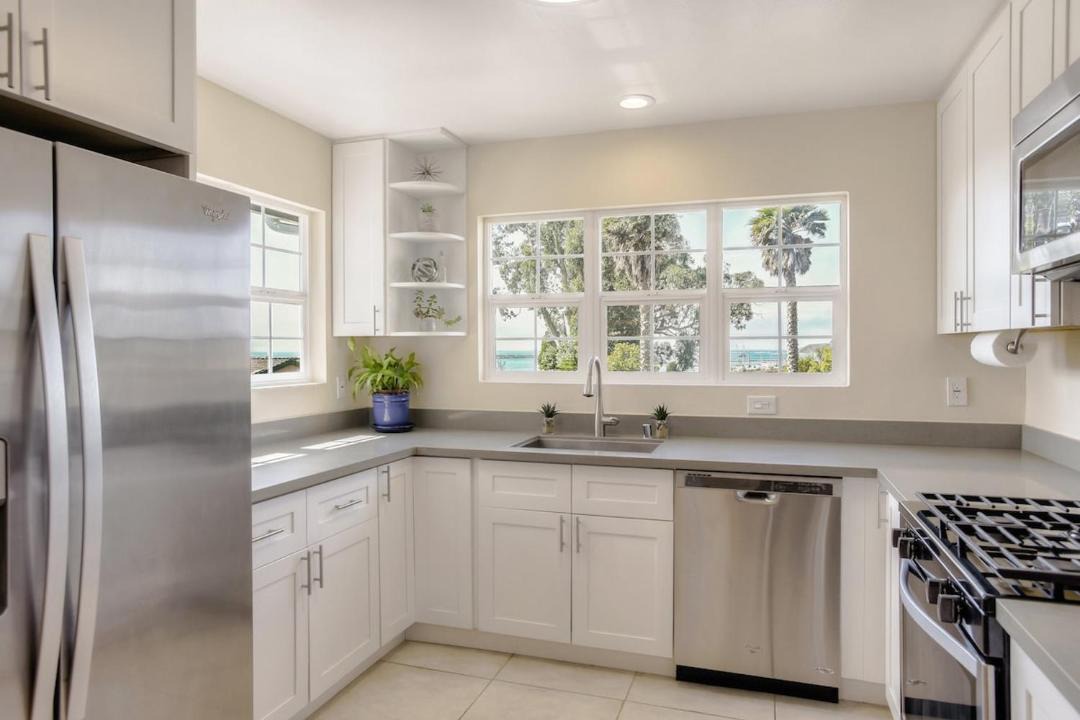 Photo of Kitchen in El Granada