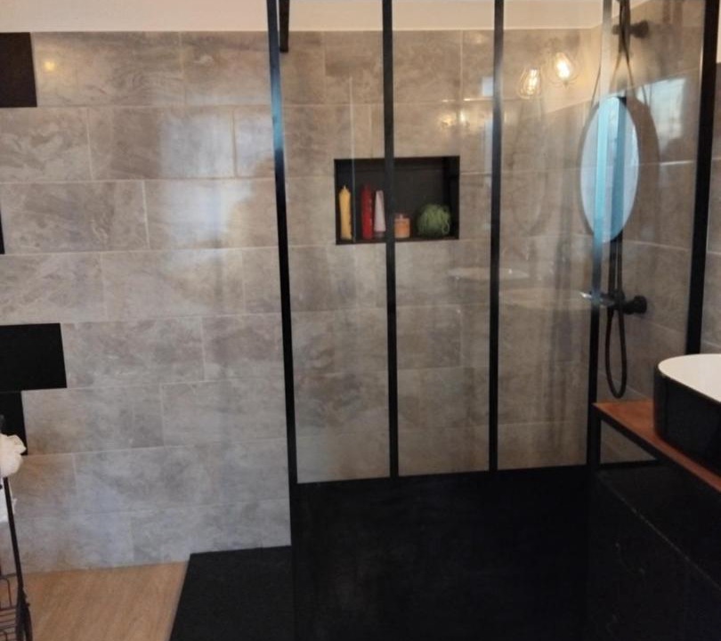 Photo of Bathroom in Vinneuf