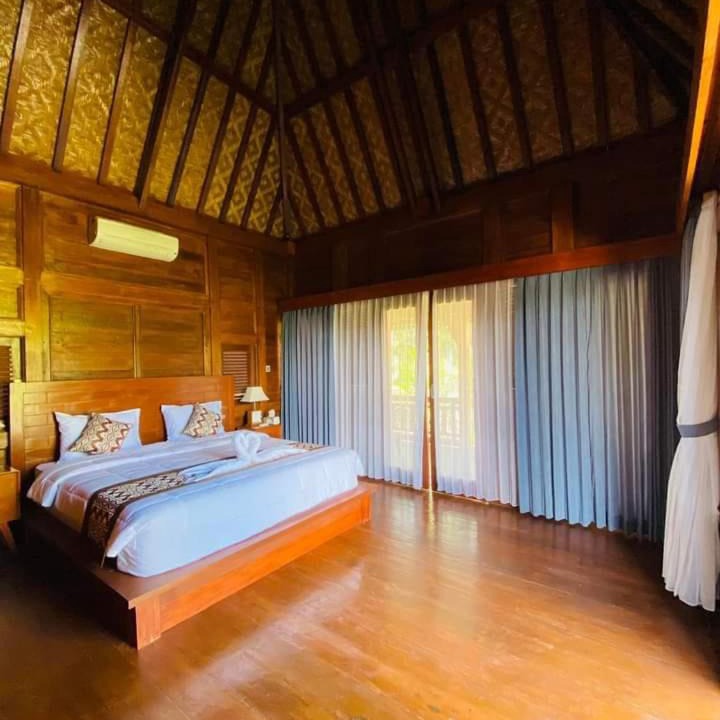 Photo of Bedroom in Sambahan