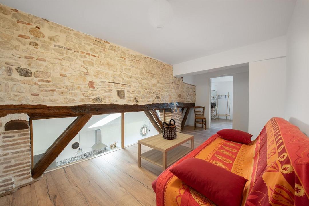 Photo of Others in Castelnau-de-Montmiral