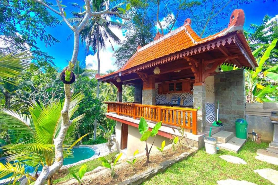 Photo of Others in Sambahan