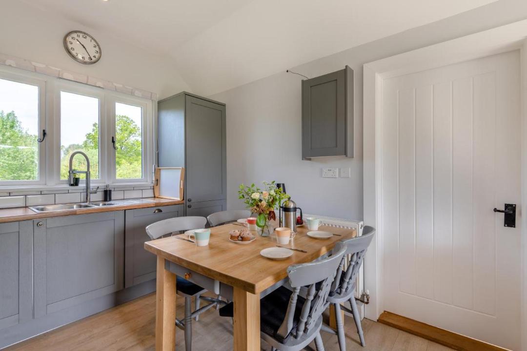 Photo of Others in Abbess Roding