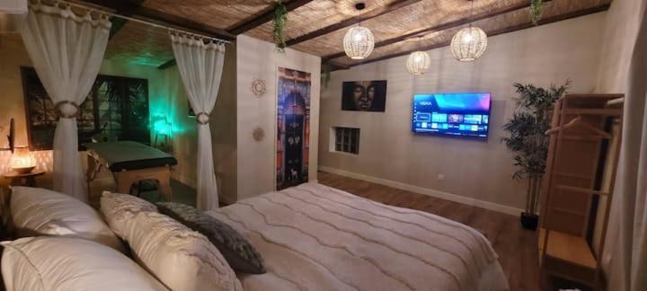 Photo of Others in Saint-Nicolas-de-la-Grave