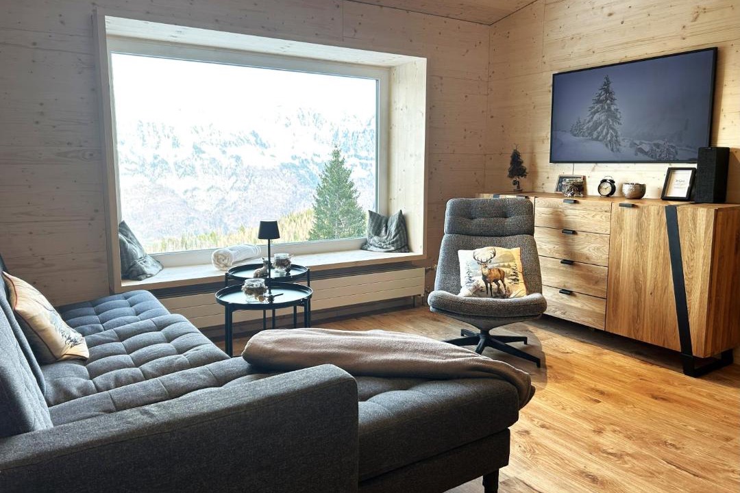 Photo of Others in Quarten