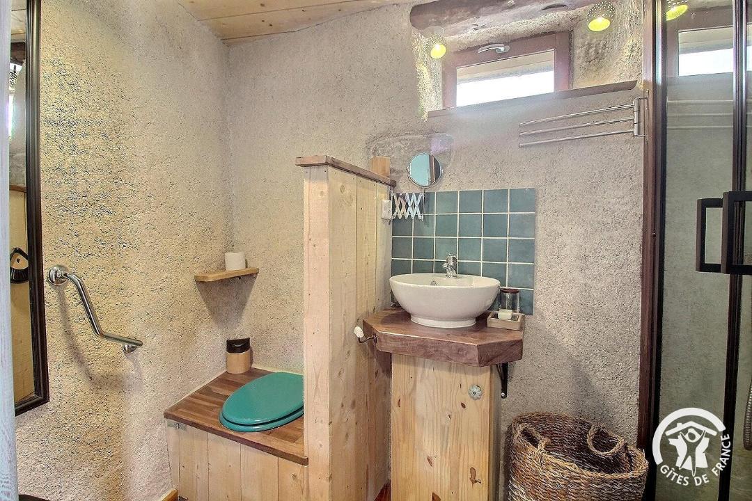 Photo of Bathroom in Plourivo