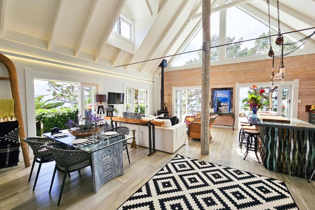 Photo of Others in Onetangi