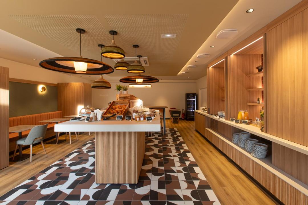 Photo of Others in Hincmar