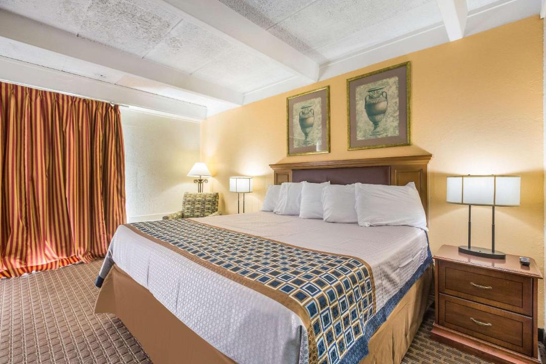 Photo of Others in Macon