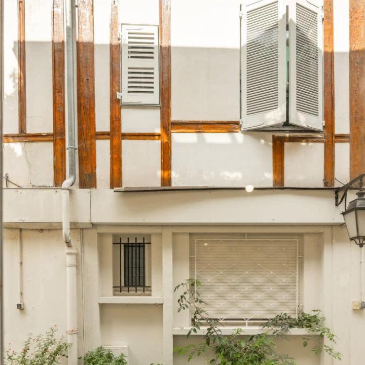 Photo of Others in Quartier de l'Ecole-Militaire