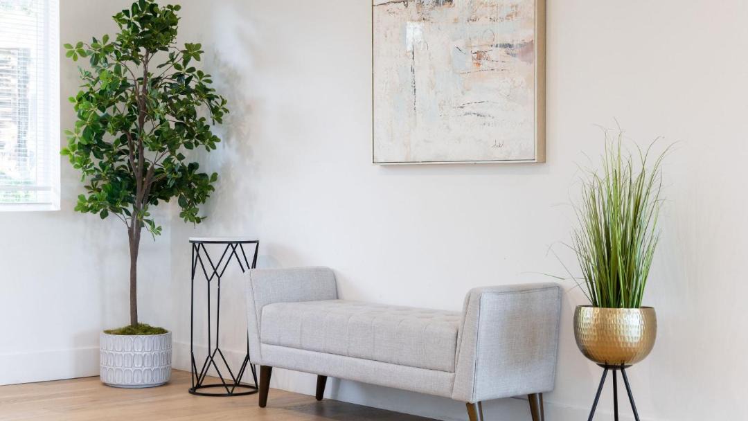 Photo of Livingroom in Woodland Hills