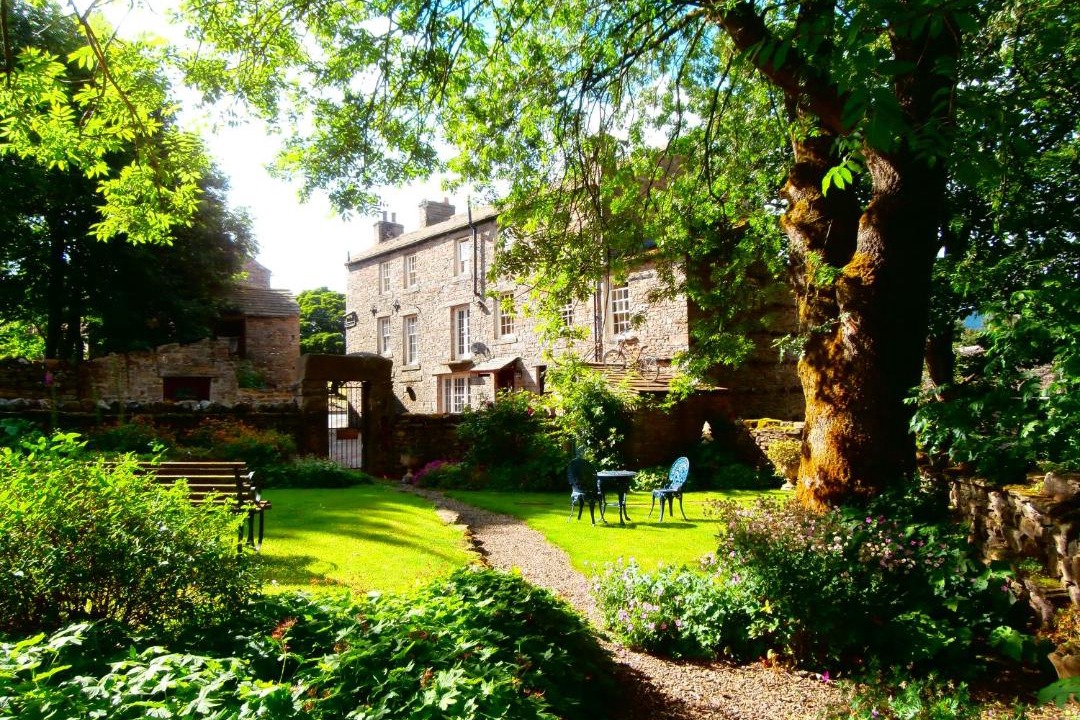 Photo of Buildings in Bainbridge