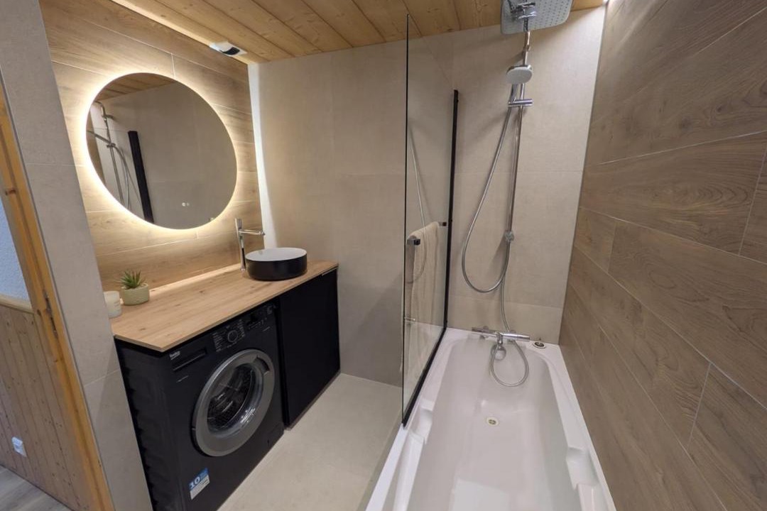 Photo of Bathroom in Mijoux