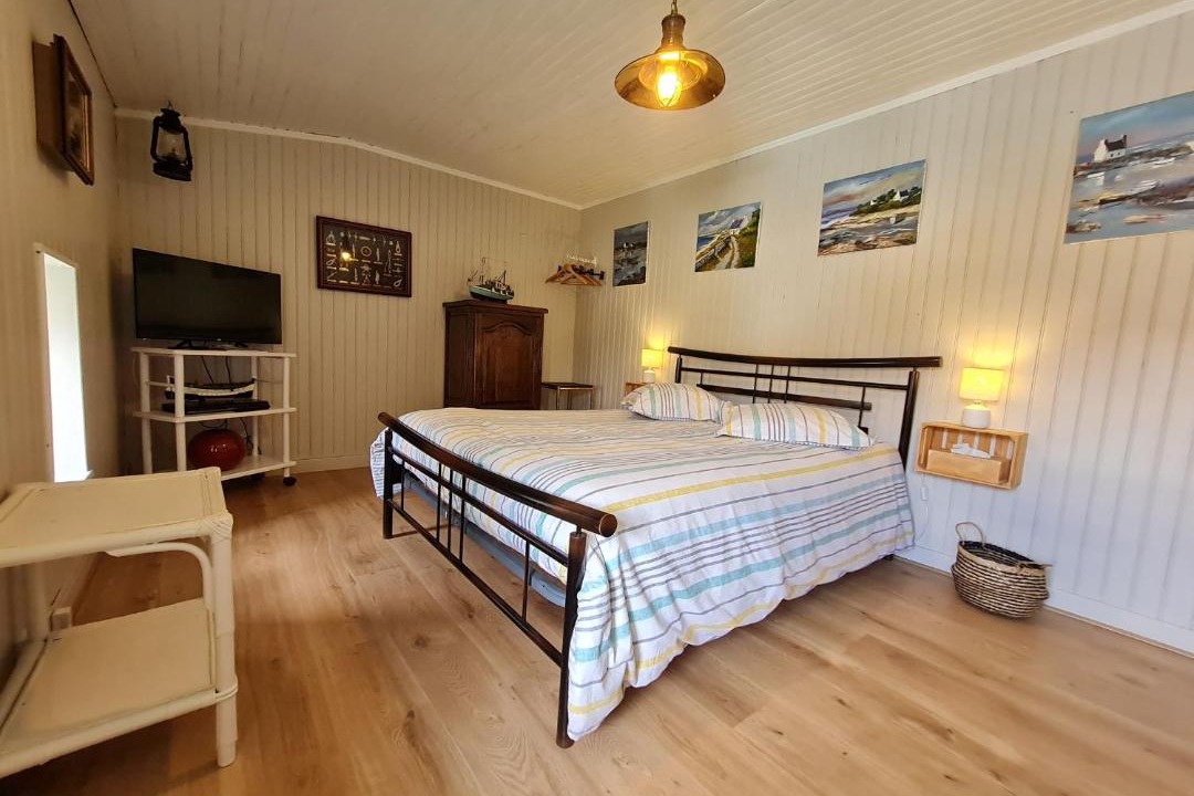 Photo of Bedroom in Limey-Remenauville