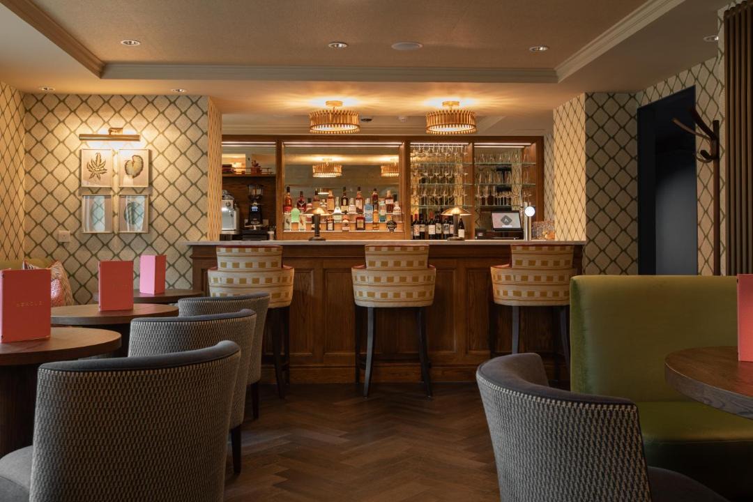 Photo of Others in Newington