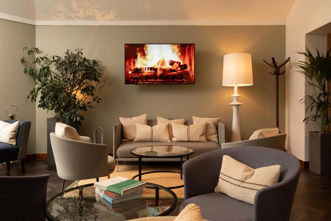 Photo of Others in Newington