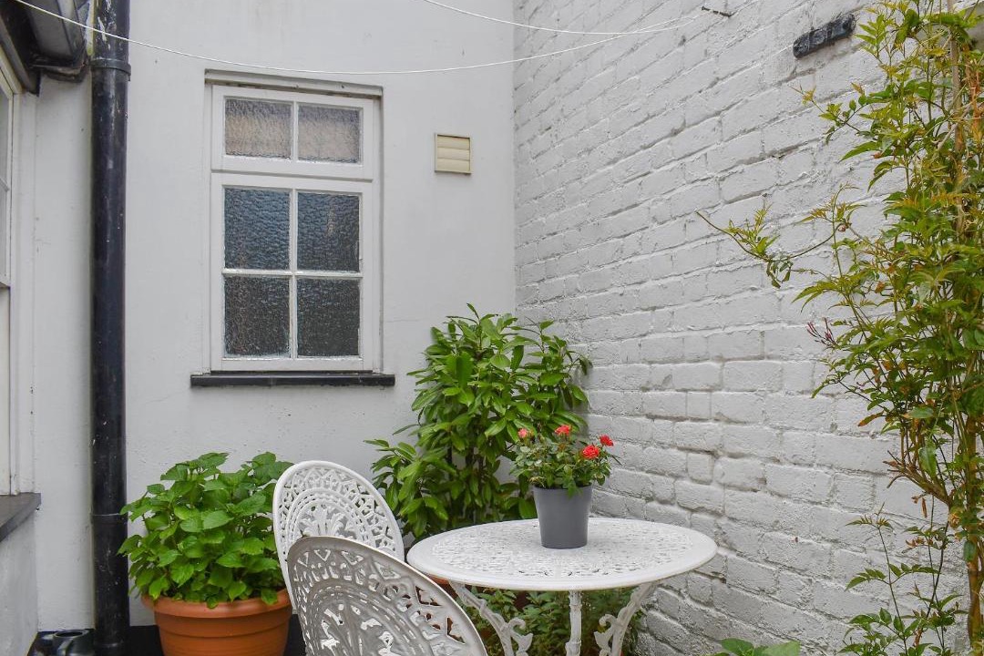 Photo of Others in Ham