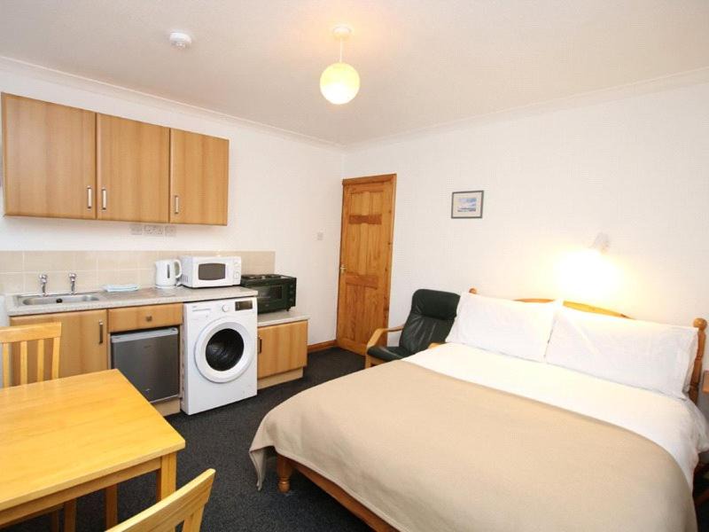 Photo of Others in Kirkwall