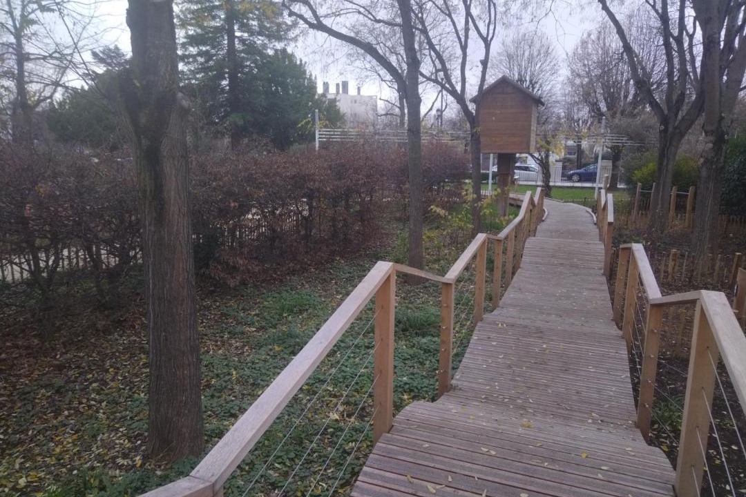 Photo of Others in Enghien-les-Bains