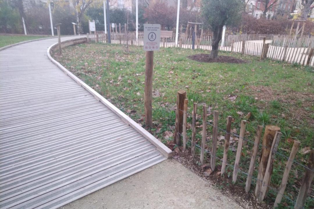 Photo of Others in Enghien-les-Bains