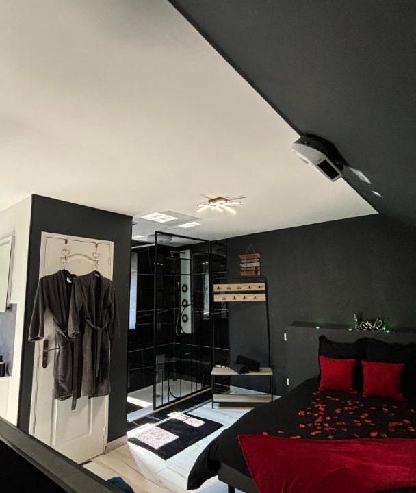 Photo of Others in Denain