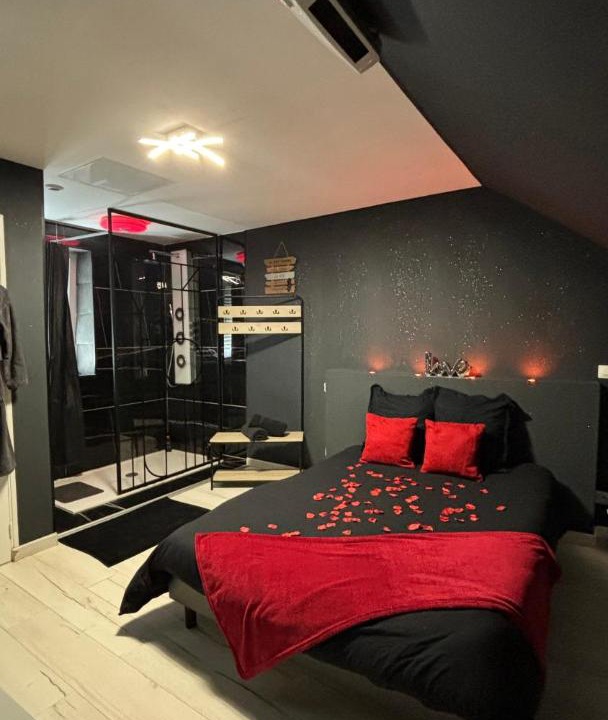 Photo of Others in Denain