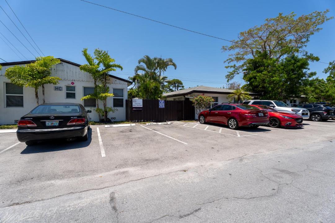 Photo of Others in Poinsettia Heights