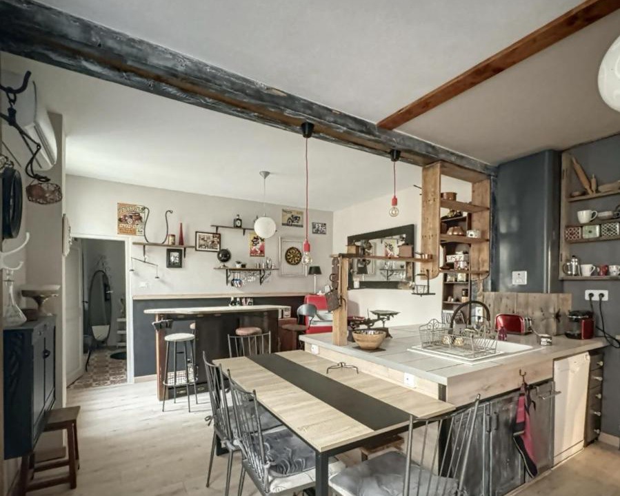 Photo of Kitchen in Saint-Mathieu