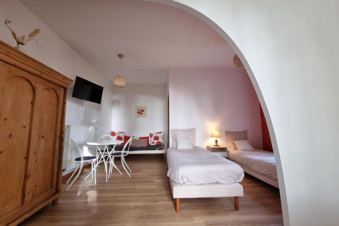 Photo of Others in Dury