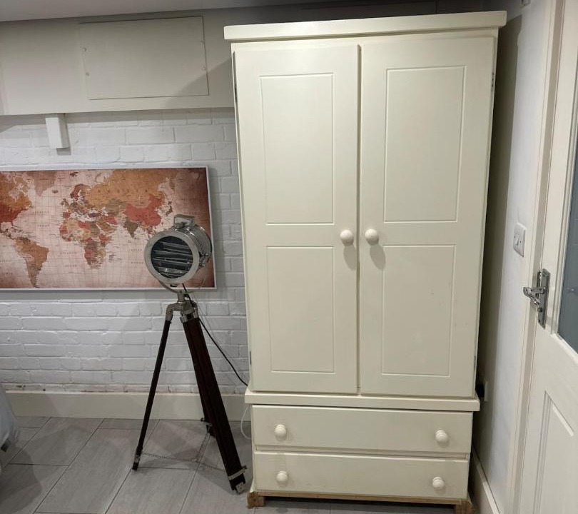 Photo of Others in Dorking