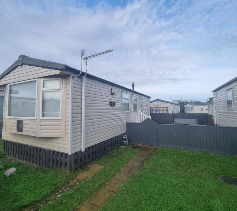 Photo of Others in Brean