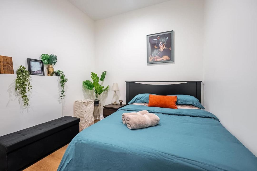 Photo of Bedroom in Fashion District