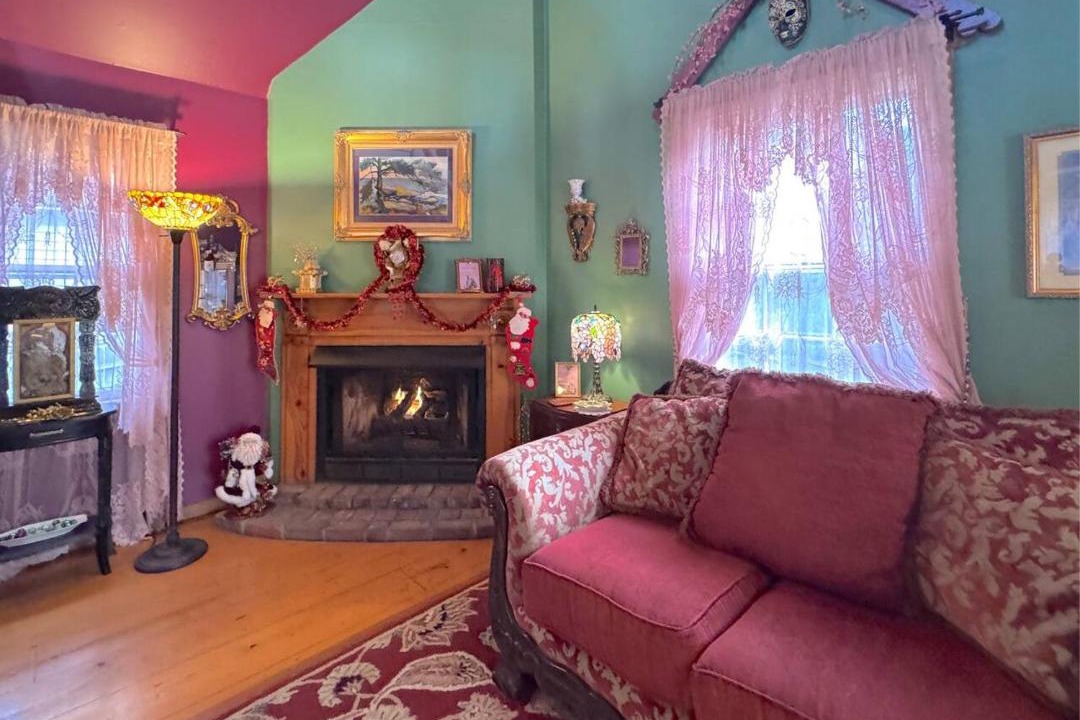 Photo of Others in Eureka Springs Historic District