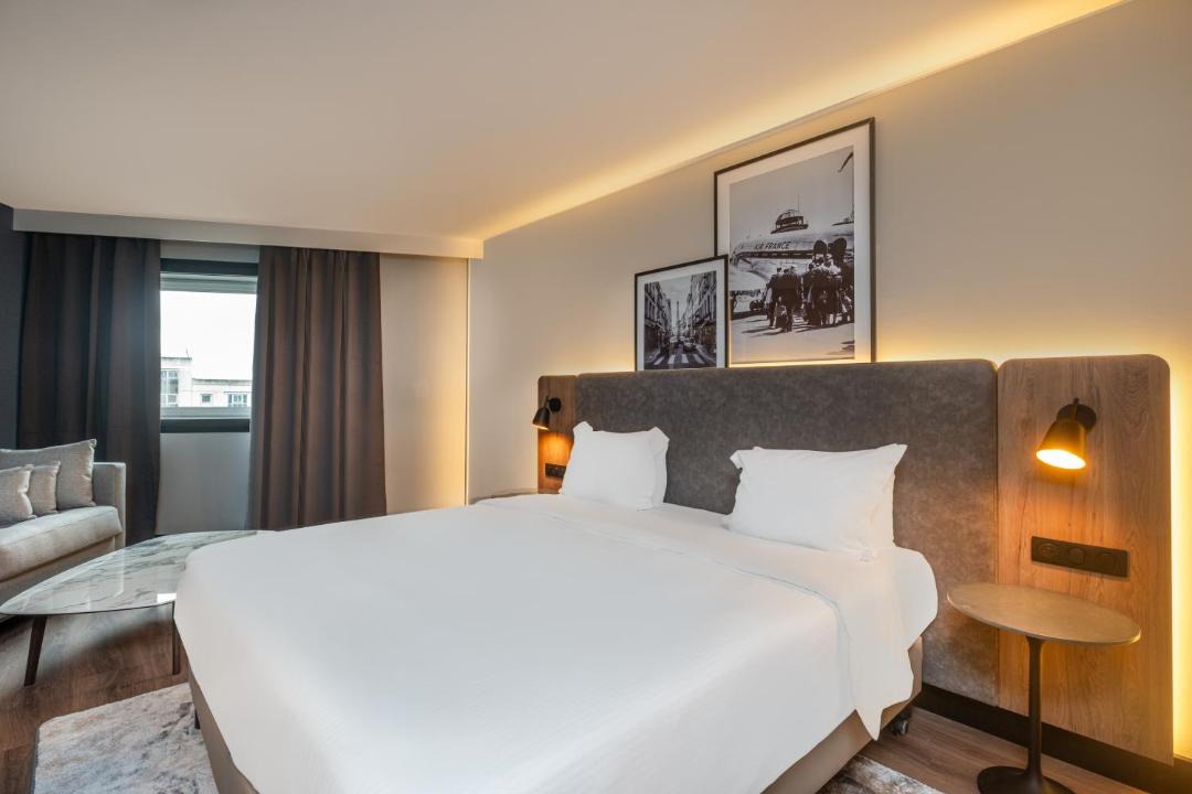 Photo of Bedroom in Roissy-en-France