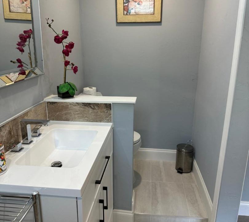 Photo of Bathroom in Naples