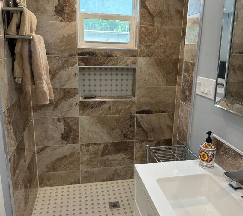 Photo of Bathroom in Naples