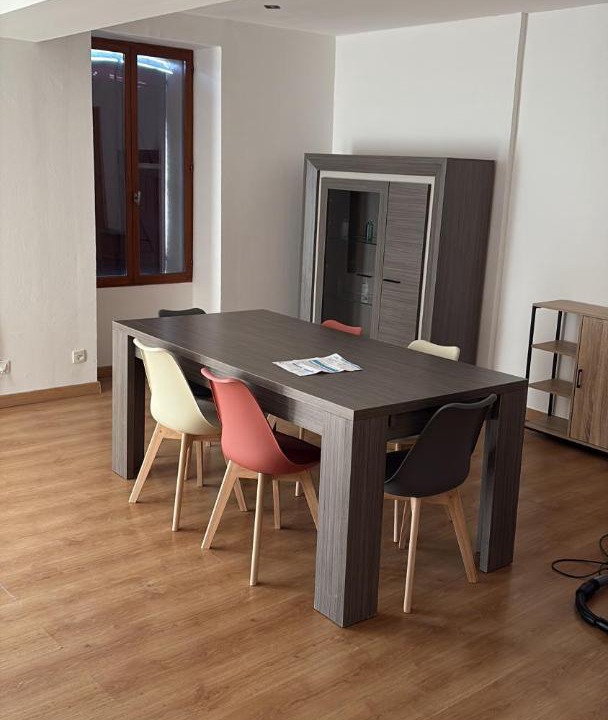 Photo of Livingroom in Avant-les-Marcilly