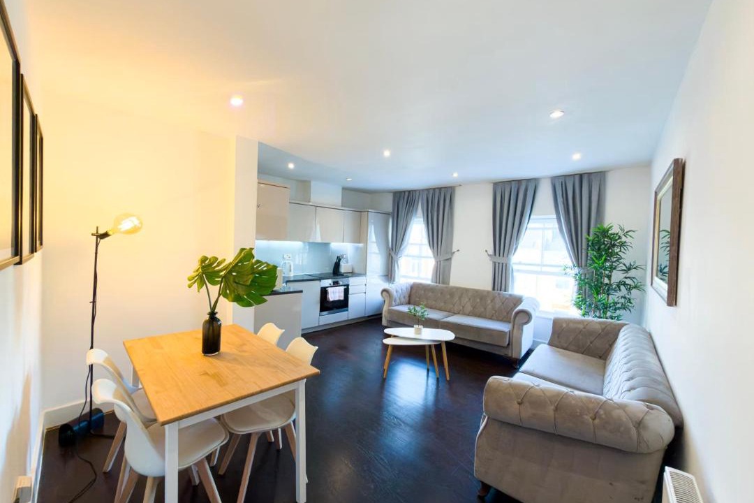 Photo of Others in Peninsula