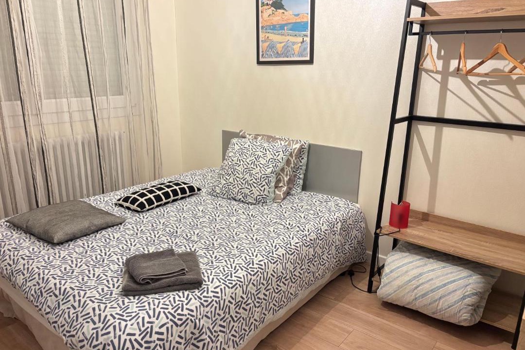 Photo of Bedroom in Saint-Herblain