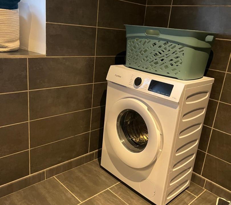 Photo of Others in Broye