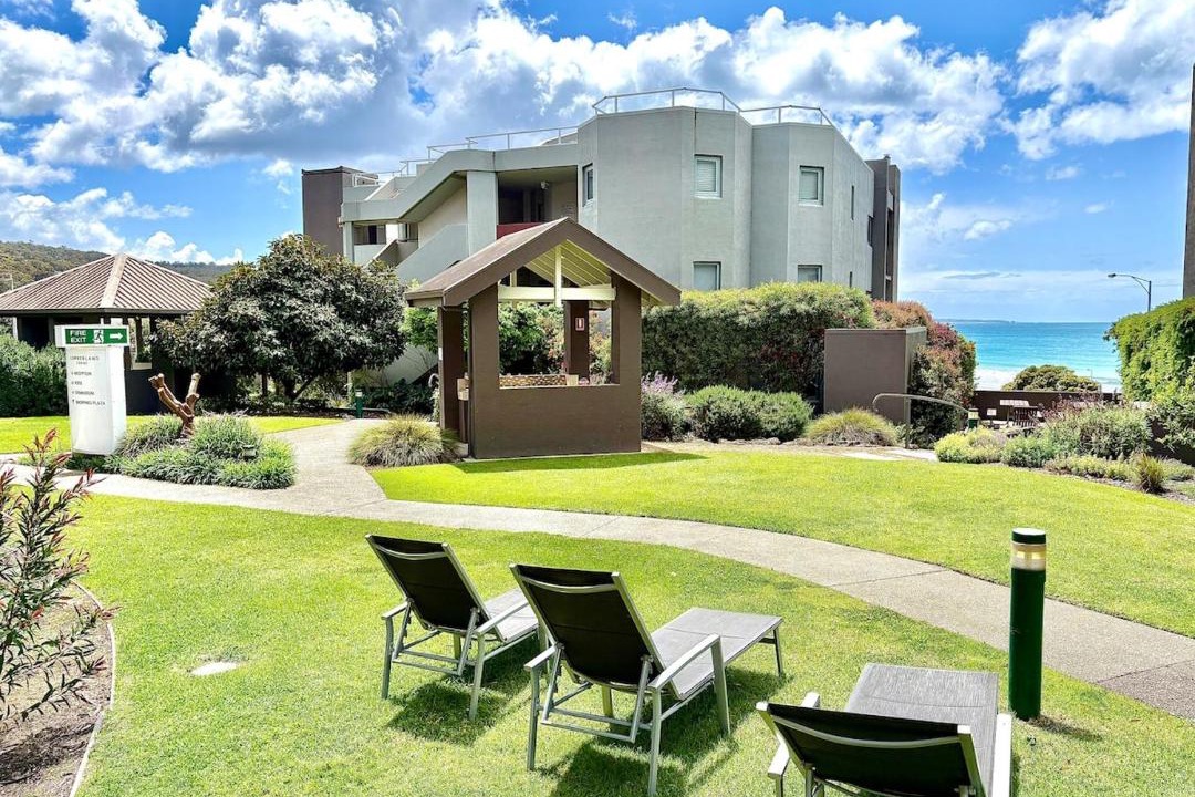 Photo of Others in Lorne