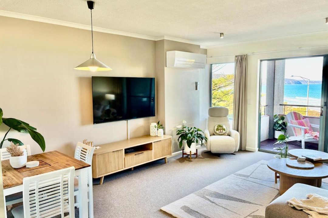 Photo of Others in Lorne