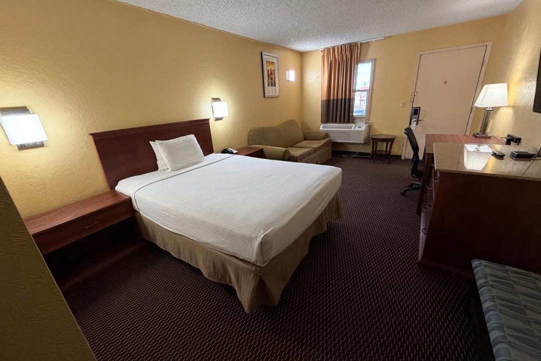 Photo of Bedroom in Dodge City