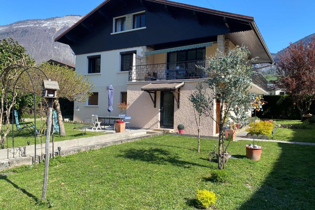 Photo of Others in Outrechaise