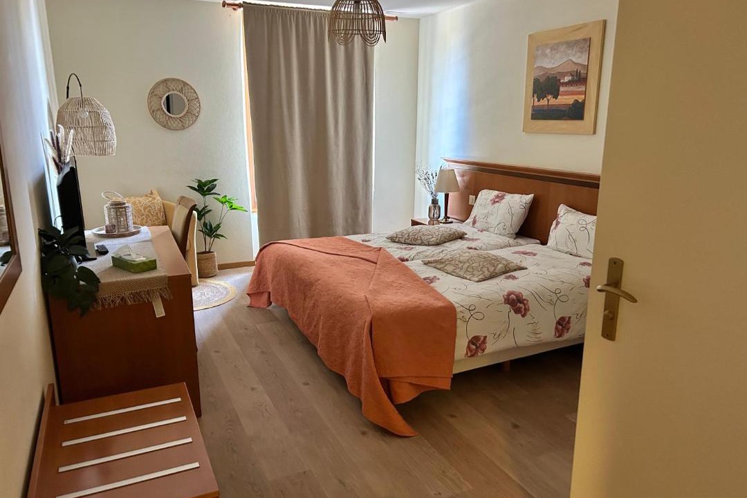 Photo of Bedroom in Gilly
