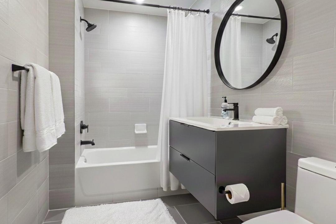 Photo of Bathroom in Downtown Brooklyn