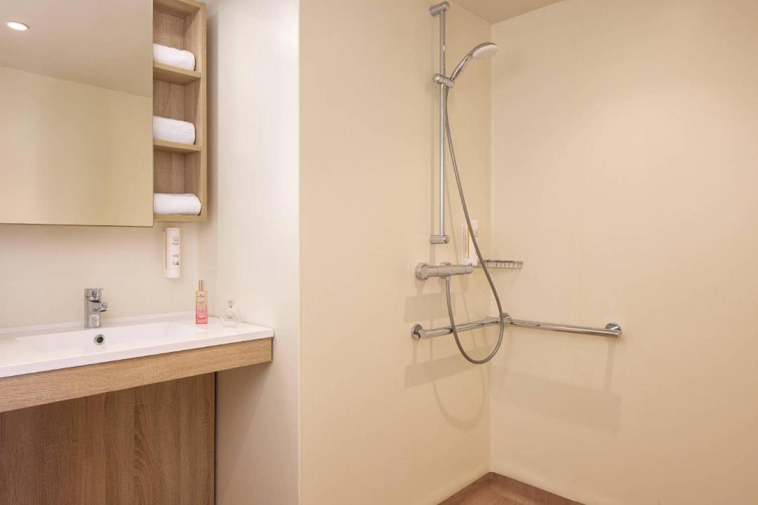 Photo of Bathroom in Rouen