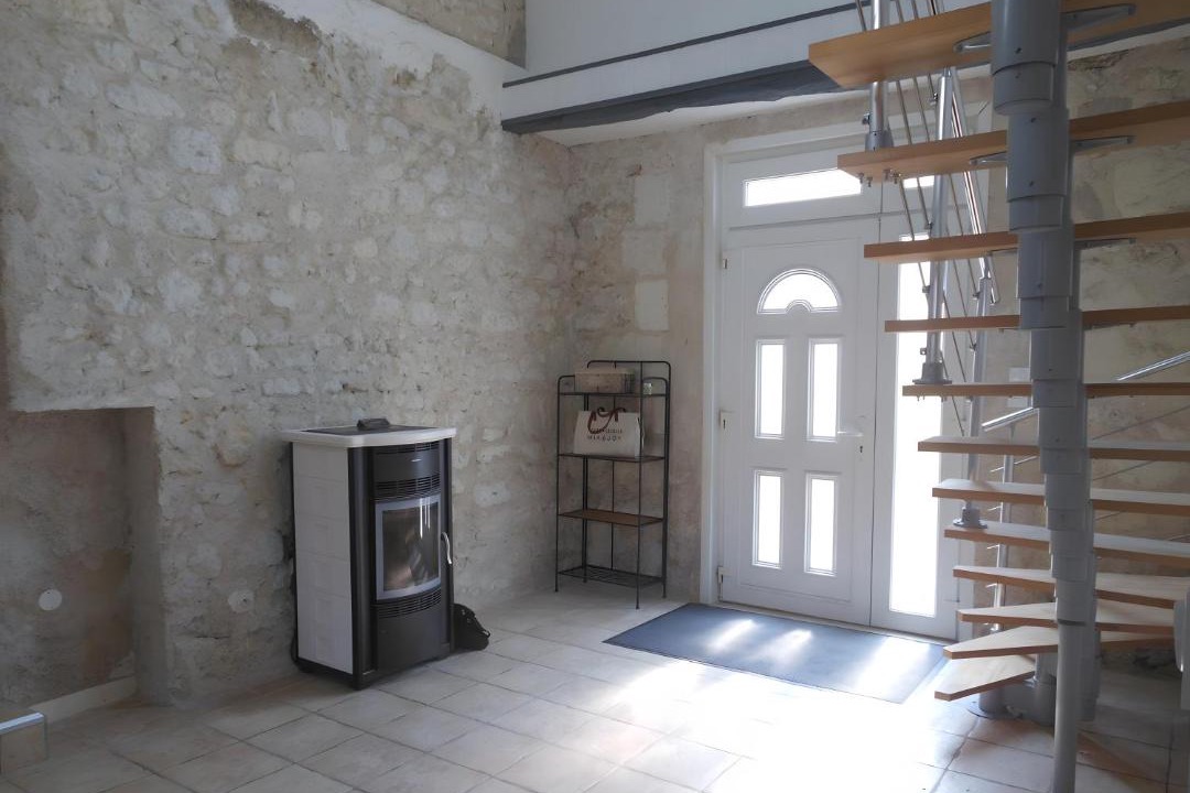 Photo of Others in Thesee