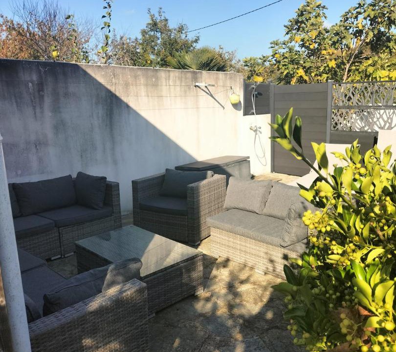 Photo of Others in Le Palais