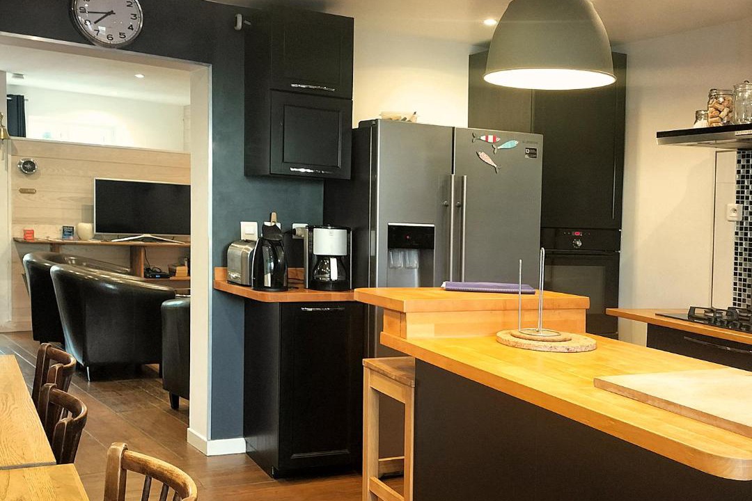 Photo of Others in Le Palais